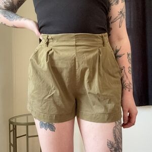 Anthropologie Kelyn Pleated City Shorts